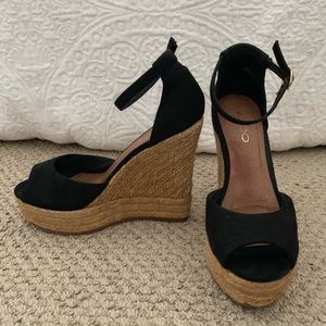 Black espadrille wedge